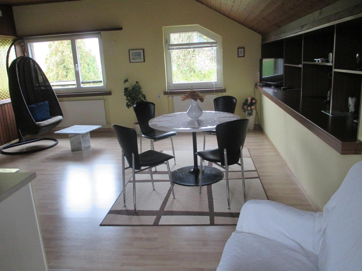 Heidis Gaestehaus Niederwil Bagian luar foto